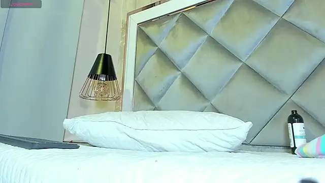 ammy durand online show from March 15, 2025, 9:19 am