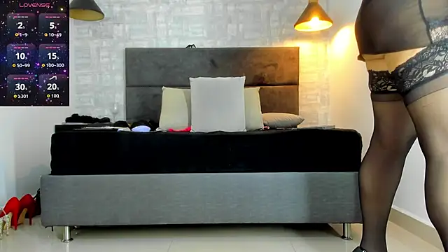 missnatash online show from December 15, 2025, 2:45 pm