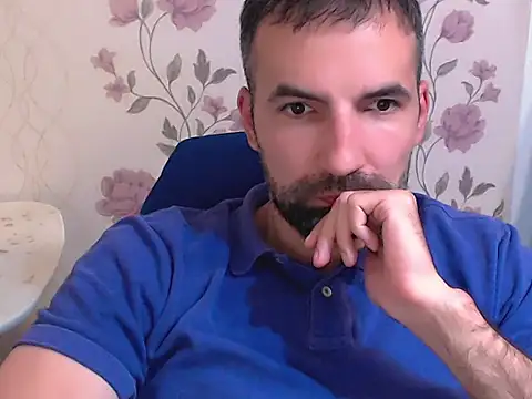 Leo 1617 online show from May 30, 2026, 8:58 pm