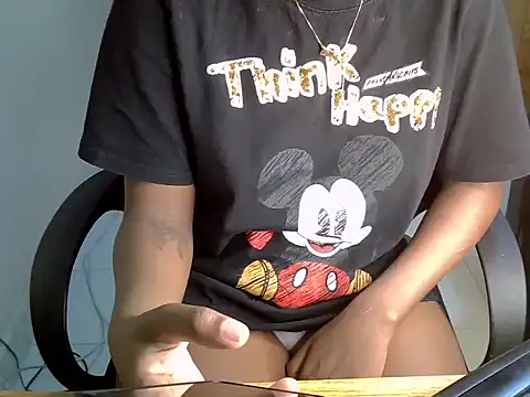 Caryyyl online show from March 19, 2026, 10:15 am