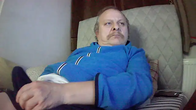 amylrmm1903 online show from January 31, 2026, 7:56 pm