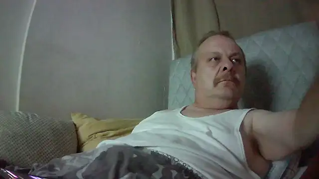 Snapshot of amylrmm1903 chatting on September 9, 2025, 9:13 pm amylrmm1903 online show from September 9, 2025, 9:13 pm