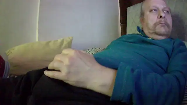 amylrmm1903 online show from February 22, 2026, 11:45 am