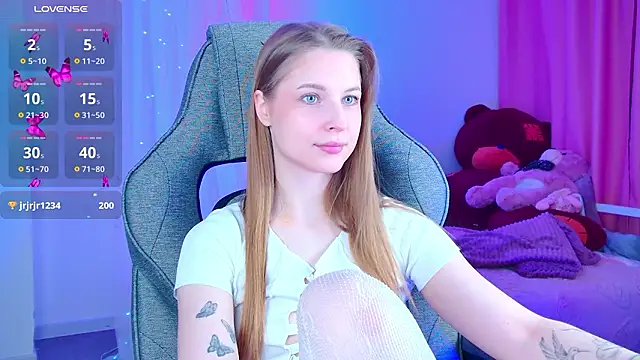 Snapshot of CuteMousee chatting on February 10, 2026, 5:50 am CuteMousee online show from February 10, 2026, 5:50 am