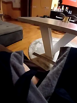 paradise777777 online show from October 11, 2025, 4:46 am