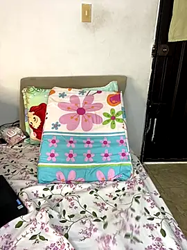 Snapshot of Nadia-melej chatting on November 7, 2025, 8:46 pm Nadia-melej online show from November 7, 2025, 8:46 pm