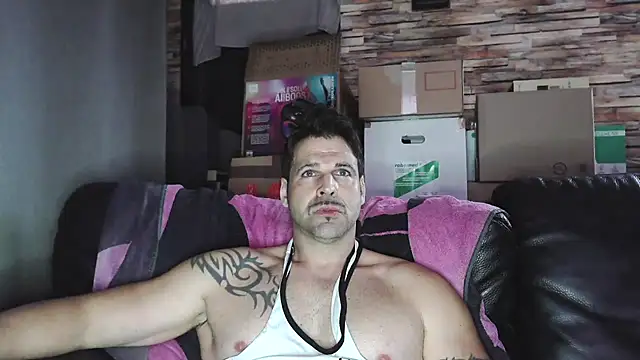 Snapshot of XxBigboybandxX chatting on March 6, 2026, 4:35 pm XxBigboybandxX online show from March 6, 2026, 4:35 pm