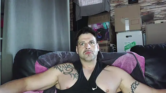 Snapshot of XxBigboybandxX chatting on March 22, 2026, 7:21 am XxBigboybandxX online show from March 22, 2026, 7:21 am