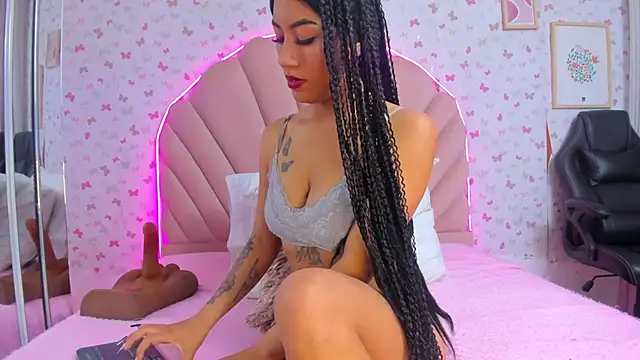 Snapshot of ashlyleee_ chatting on December 30, 2024, 12:20 pm ashlyleee online show from December 30, 2024, 12:20 pm