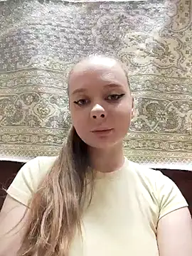 Snapshot of Ekaterina27 chatting on April 20, 2026, 7:22 am Ekaterina27 online show from April 20, 2026, 7:22 am