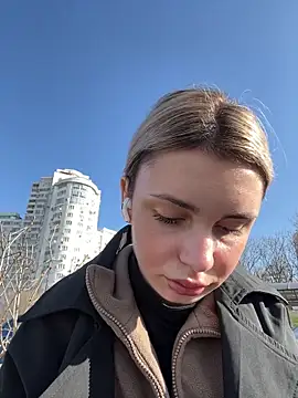 SandraCarter online show from February 12, 2026, 7:52 am