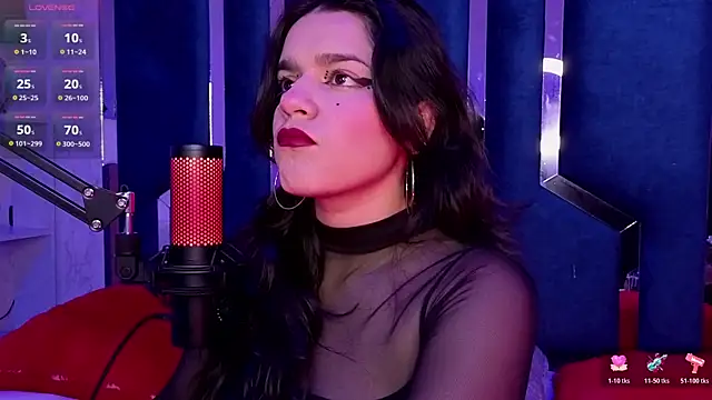 ValerieKay  online show from May 29, 2026, 4:24 pm