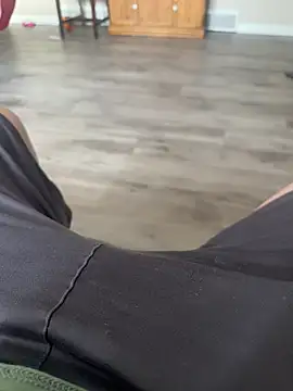 elperrinHN online show from February 16, 2025, 10:33 pm