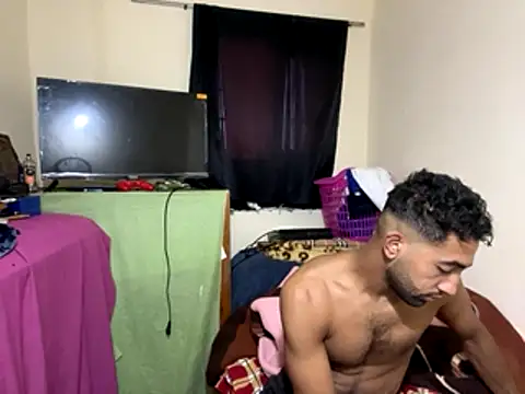 GaaTto online show from November 3, 2025, 11:58 am