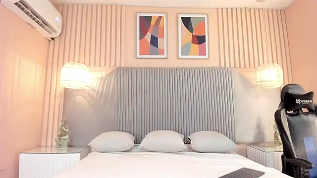 samyriverss online show from November 14, 2025, 10:41 am