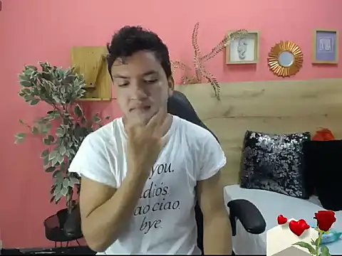 aslyhernandez 7 online show from February 19, 2026, 12:35 pm