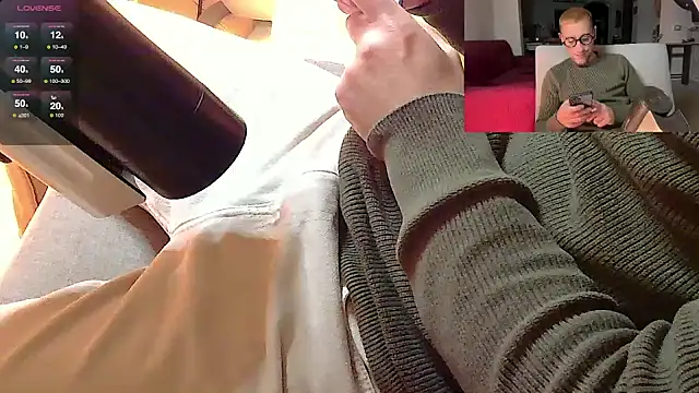 NofaceMan   online show from December 10, 2024, 10:47 pm