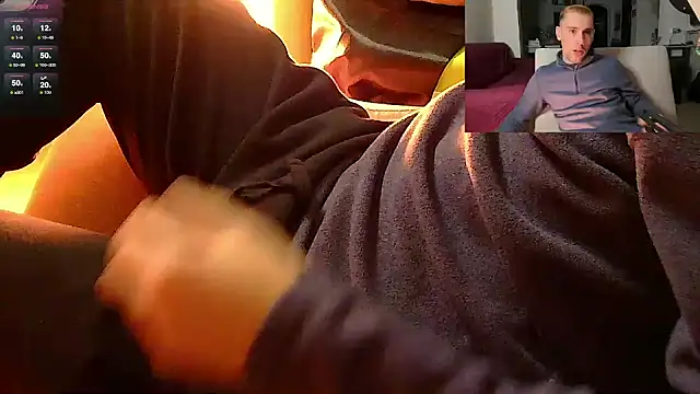 NofaceMan   online show from December 12, 2024, 9:58 pm