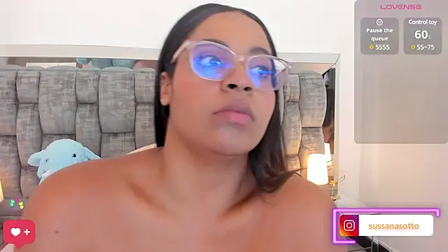 SussiSotto online show from February 18, 2025, 3:20 pm