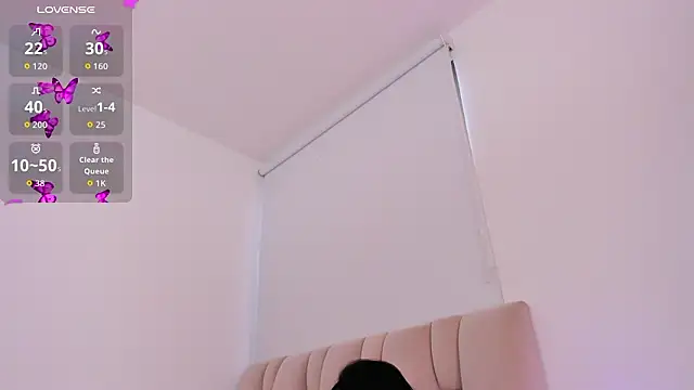 ZarianaEvanz online show from March 16, 2026, 10:34 pm