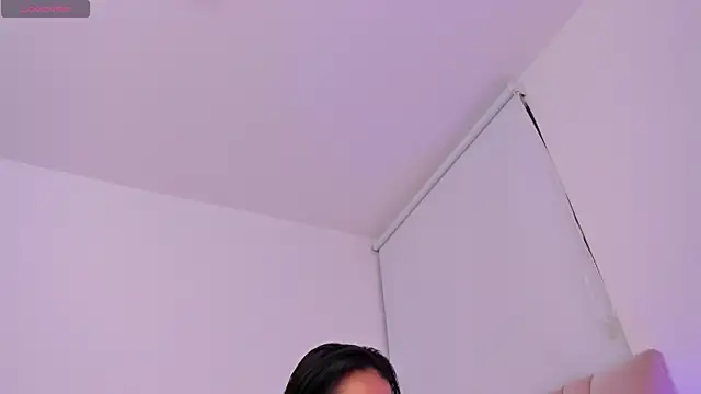 ZarianaEvanz online show from June 8, 2026, 12:16 am