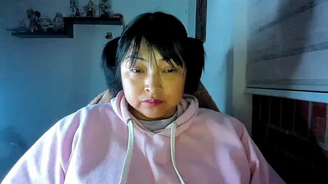 Shaddycute  online show from August 4, 2026, 9:47 am