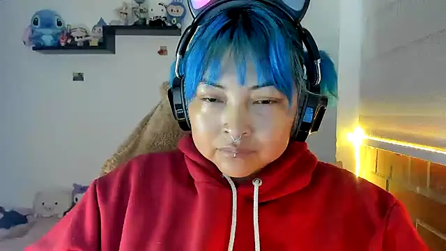 Shaddycute  online show from December 16, 2025, 11:25 am