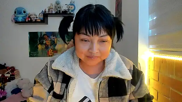 Shaddycute  online show from February 18, 2026, 2:57 pm