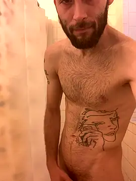 Snapshot of J3sus721 chatting on October 1, 2025, 6:45 pm J3sus721 online show from October 1, 2025, 6:45 pm