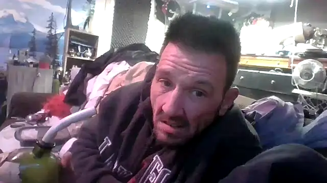 gettinit2wice online show from November 2, 2025, 12:32 pm