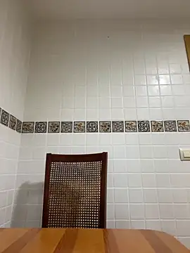 coquette15 online show from October 16, 2025, 8:39 pm