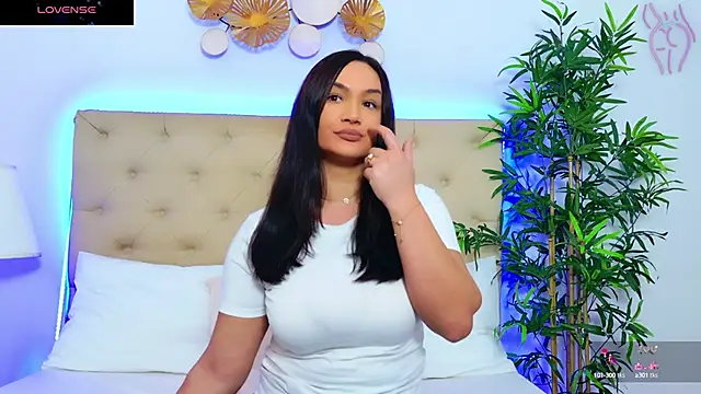 DaliyaArabian online show from October 13, 2025, 10:17 am