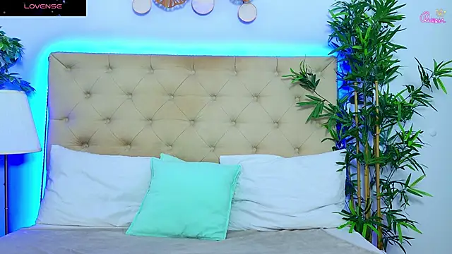 DaliyaArabian online show from February 20, 2026, 1:13 pm