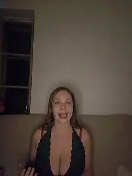 katiestevens online show from December 21, 2025, 10:54 pm