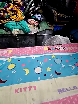 couple00795 online show from December 8, 2024, 1:58 pm