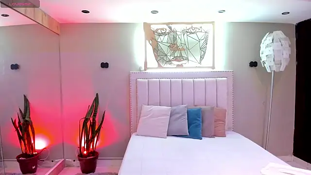  nina sweet online show from November 11, 2025, 12:00 pm