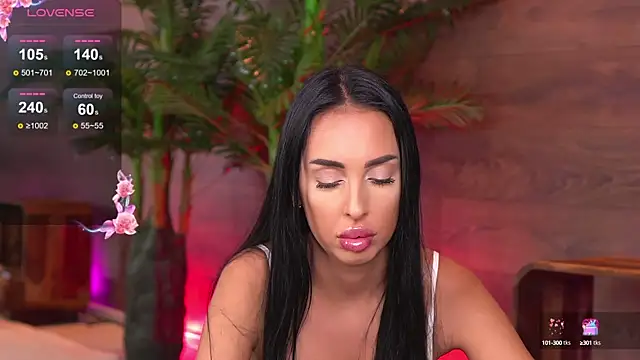 KairaAndrews online show from September 18, 2025, 6:22 pm