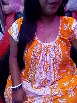 Snapshot of ella_mariya chatting on February 17, 2026, 1:58 am ella mariya online show from February 17, 2026, 1:58 am