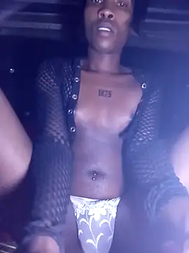 Snapshot of hoittytoittyxx chatting on February 2, 2026, 8:19 pm hoittytoittyxx online show from February 2, 2026, 8:19 pm