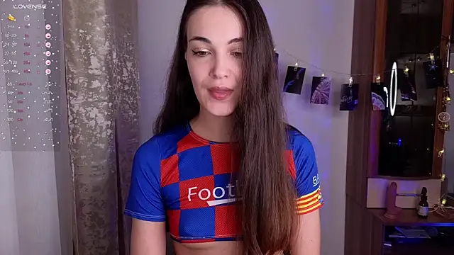 Snapshot of art_phoenix chatting on October 1, 2025, 7:29 pm art phoenix online show from October 1, 2025, 7:29 pm