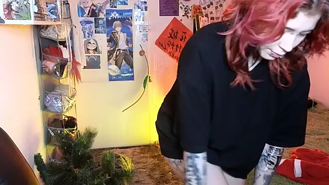 Alex Howell online show from December 18, 2025, 9:07 pm