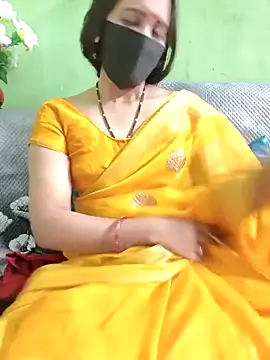 Snapshot of SVsexyCOUPAL chatting on February 5, 2026, 6:48 pm SVsexyCOUPAL online show from February 5, 2026, 6:48 pm