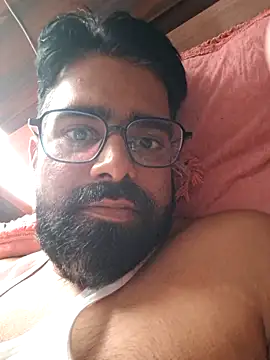 Snapshot of bewolf_17 chatting on October 2, 2025, 11:24 am bewolf 17 online show from October 2, 2025, 11:24 am