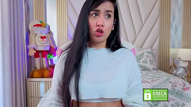 Miia harper  online show from December 22, 2025, 1:55 pm