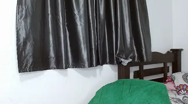 saritapretyy online show from March 3, 2025, 4:10 am