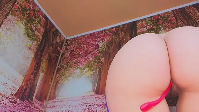 Wet nympho online show from January 6, 2026, 8:29 am