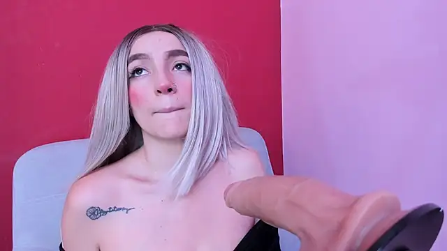 Kate bunny  online show from January 18, 2026, 11:02 am