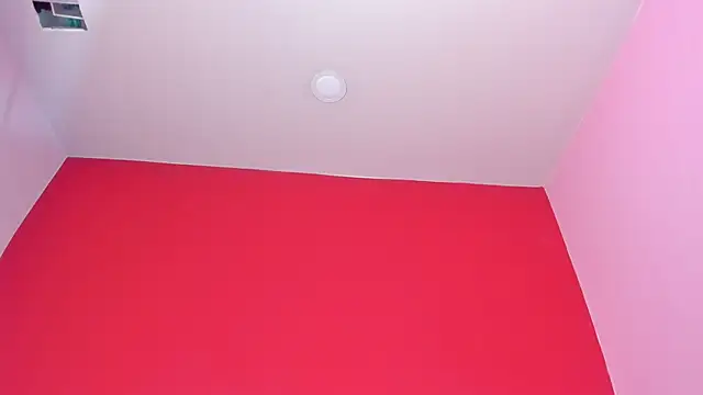 Kate bunny  online show from April 15, 2026, 12:53 pm