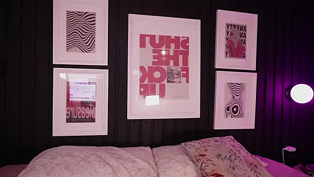 Snapshot of Sophia_wilsonn_ chatting on February 26, 2026, 10:37 am Sophia wilsonn online show from February 26, 2026, 10:37 am