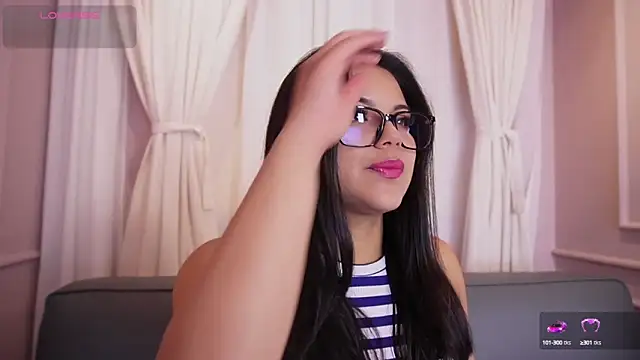 Sophia wilsonn  online show from October 15, 2025, 11:18 am